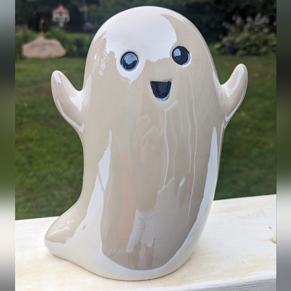 Halloween Iridescent Ghost Figurine